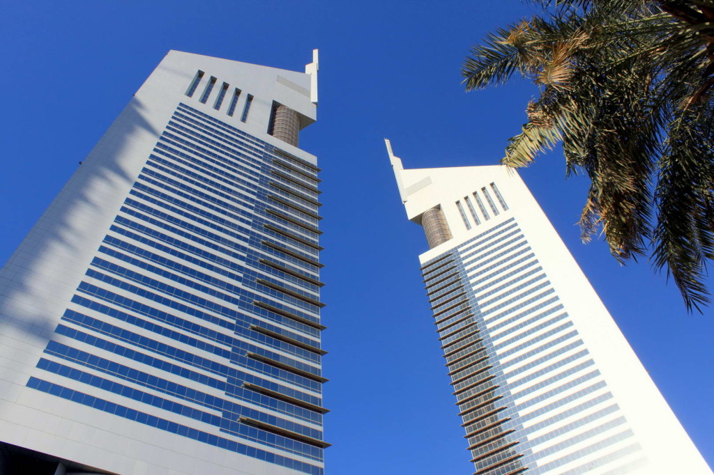Emirates-Towers-Dubai-02.jpg